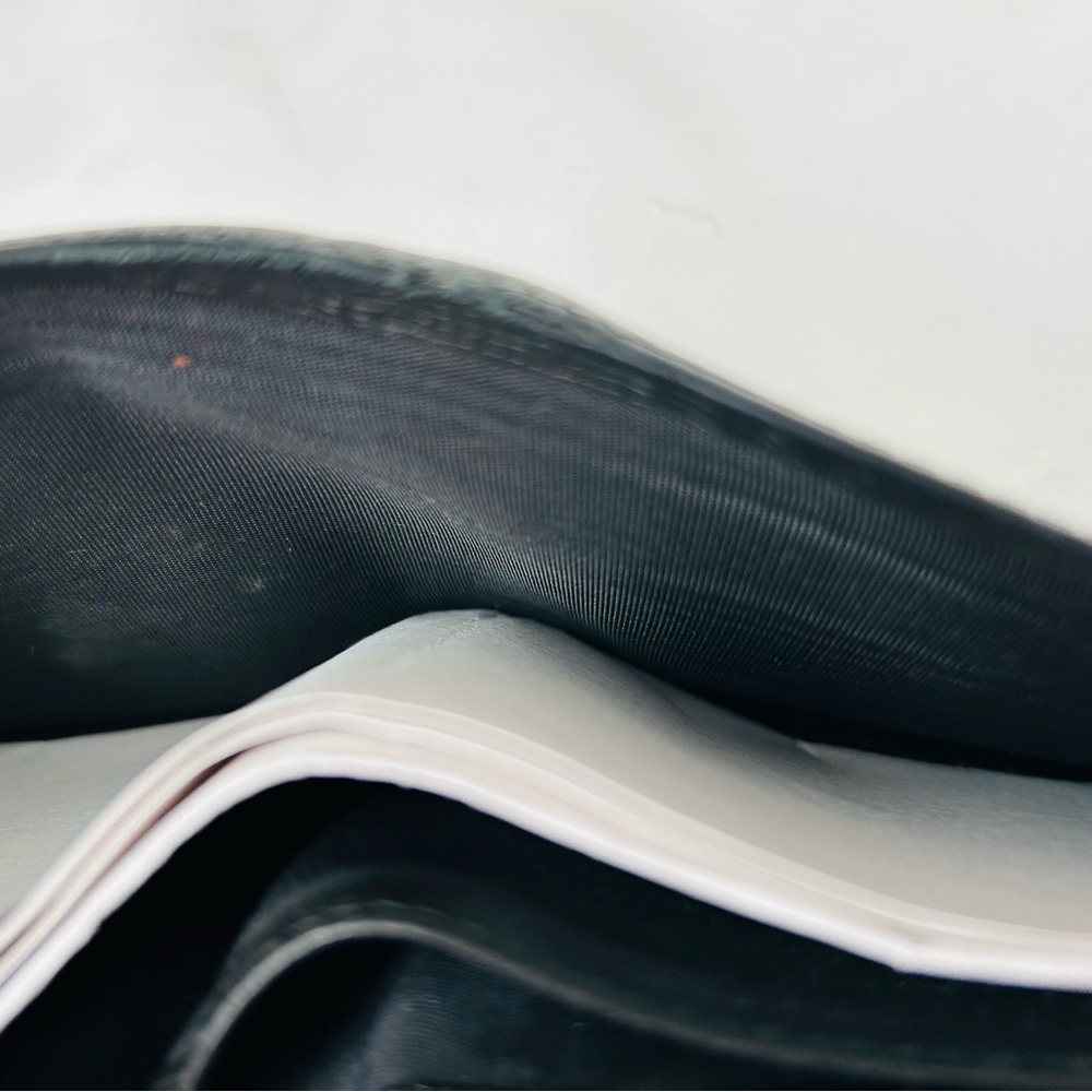 Gucci Black Leather Wallet - Picture 10 of 10